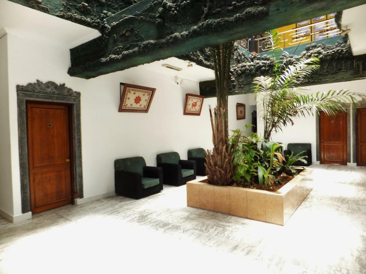 Kandyan Arts Residency Extérieur photo